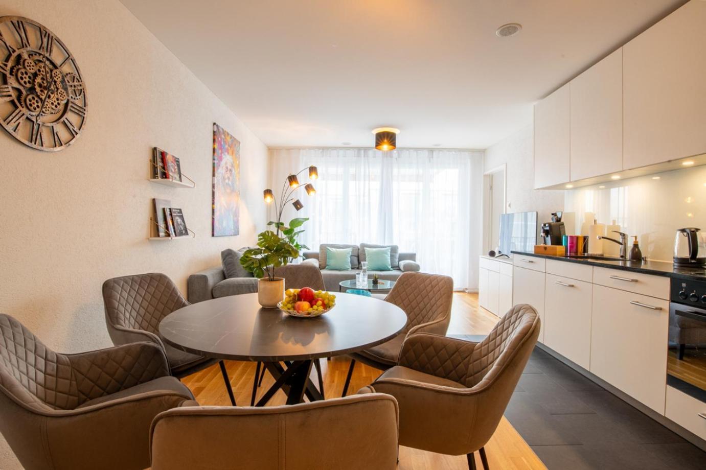 Special Einstein II Apartment Basel, Messe Kleinbasel 10-Star Exterior photo